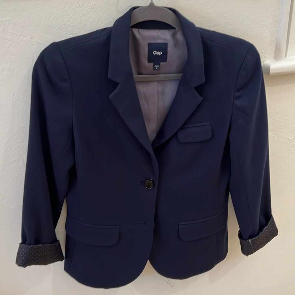 Gap Navy Slightly Cropped, Two Button Blazer Size… - image 1